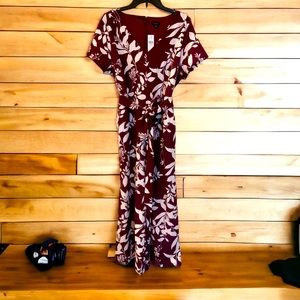 Ann Taylor Elegant Waist Jumpsuit. Size XL. Burgundy and White Pattern.